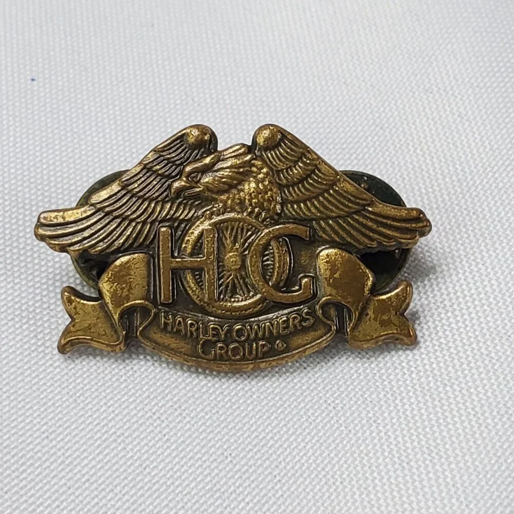 VTG Harley-Davidson H.O.G. 1993 Lapel Pin Brass Double Clutch Back Eagle Logo